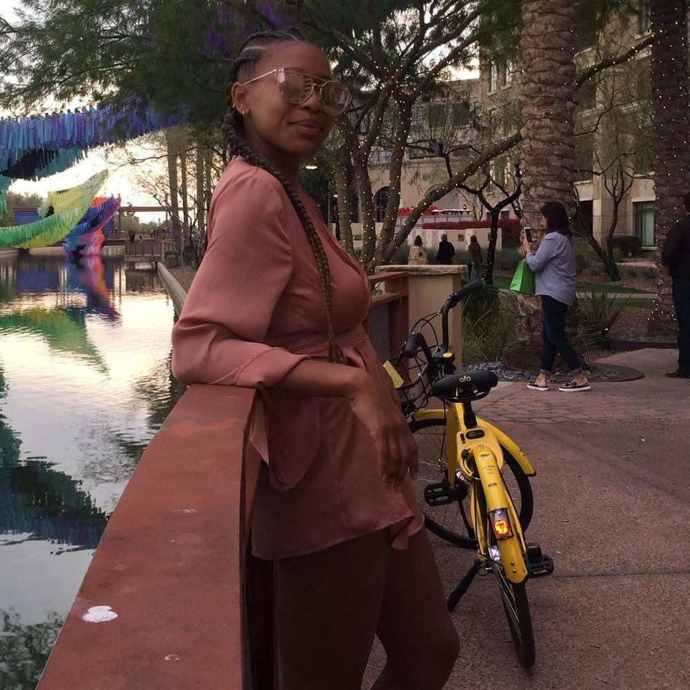 Meet your Posher, Bri